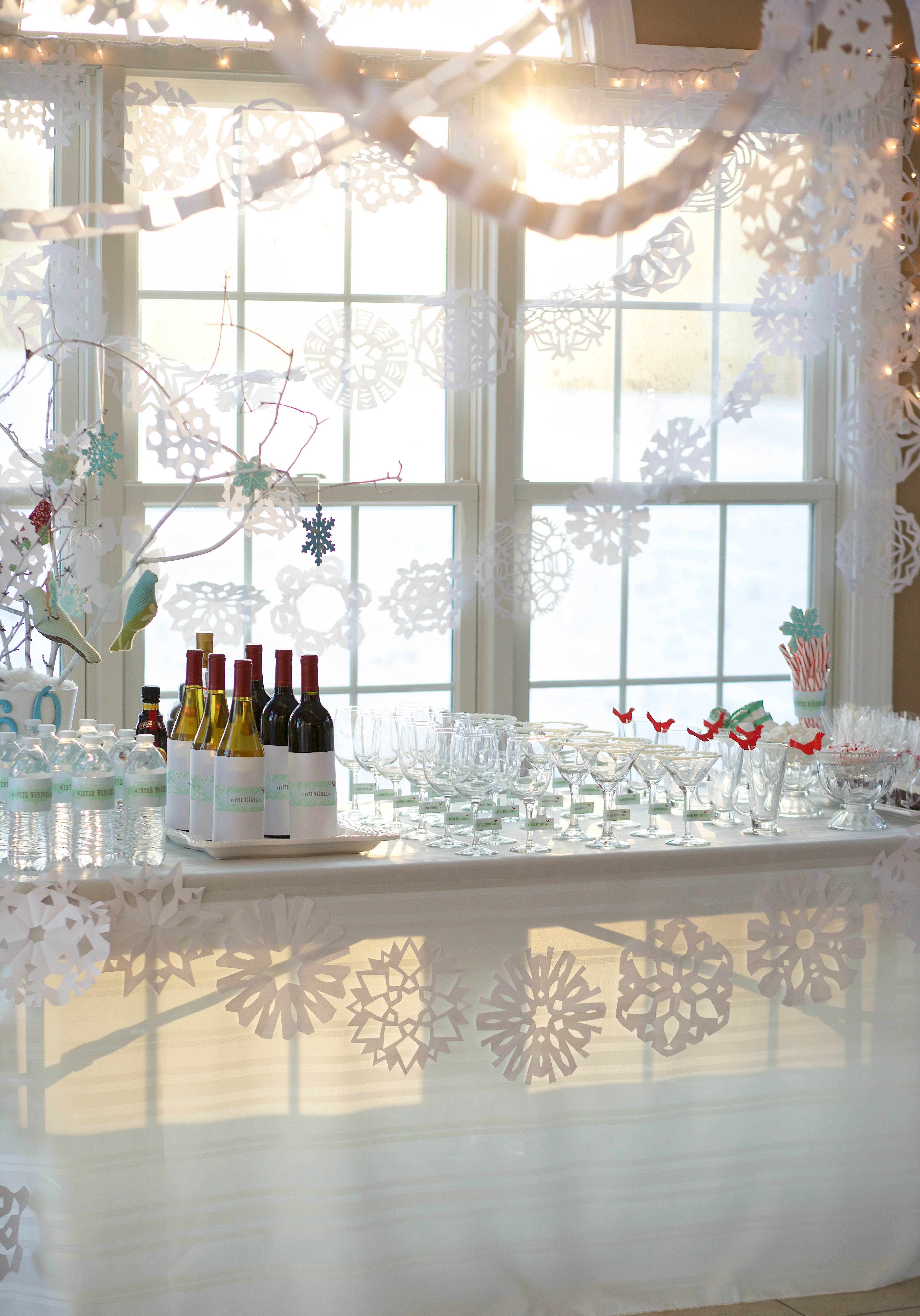 How to Make a Rudolph Party Drink Station + Giveaway - Soiree Event Design