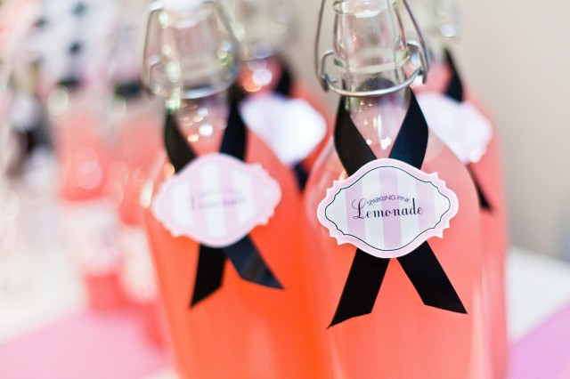 Bridesmaid Flat Party Labels on Bottles