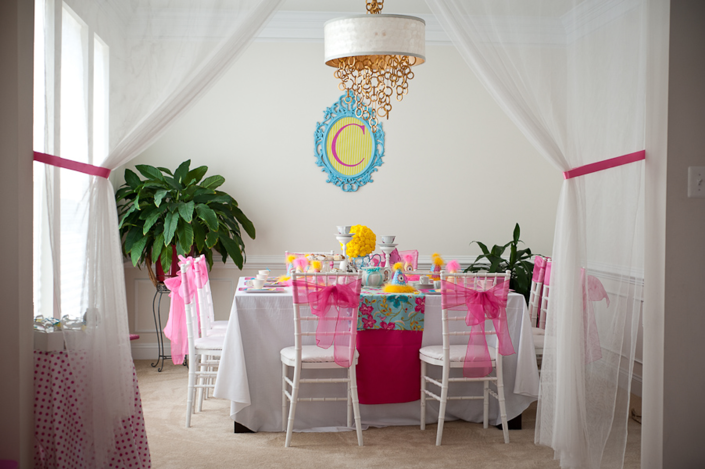 A Stunning Alice in Wonderland Party - Anders Ruff Custom Designs, LLC