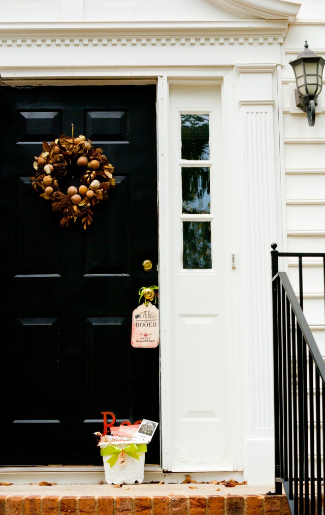 Boo Sign on Door