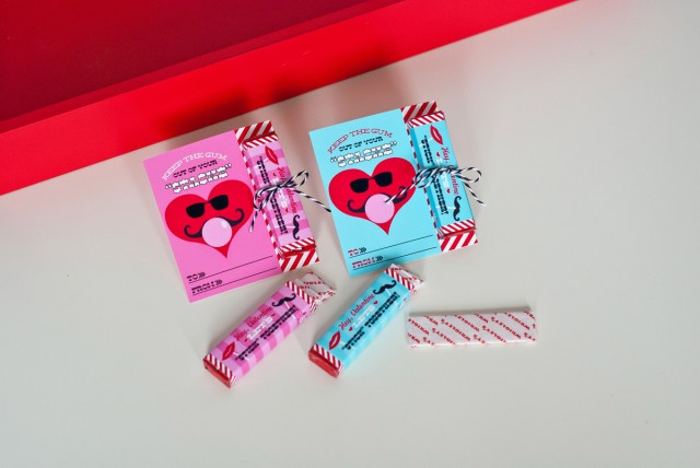 mustache-valentines-day-gum-wrappers