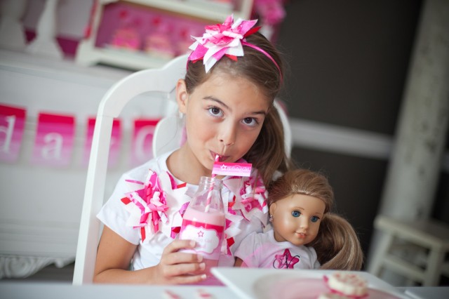 american-girl-doll-birthday-party-10