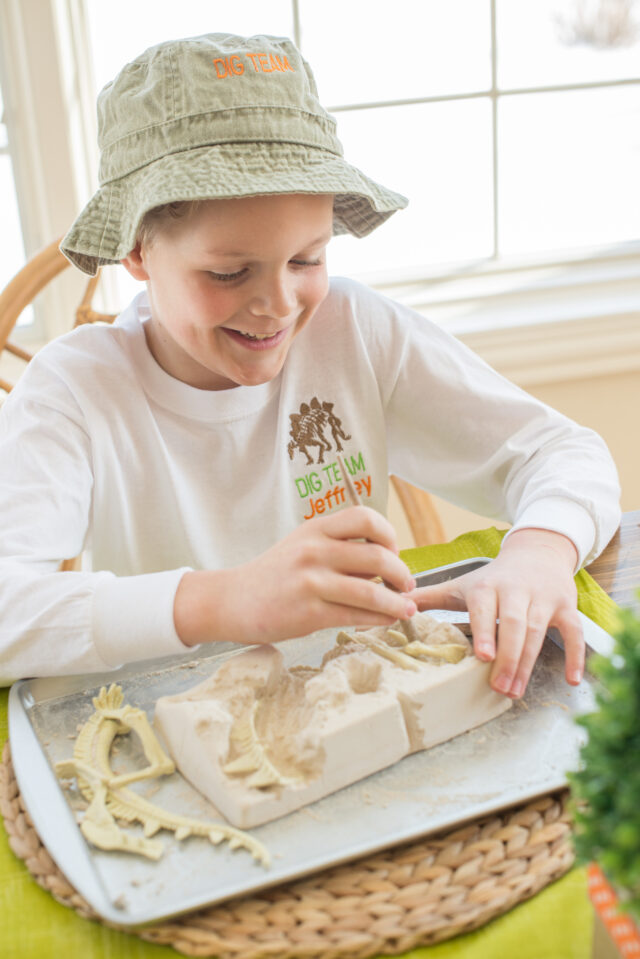 dinosaur dig party ideas