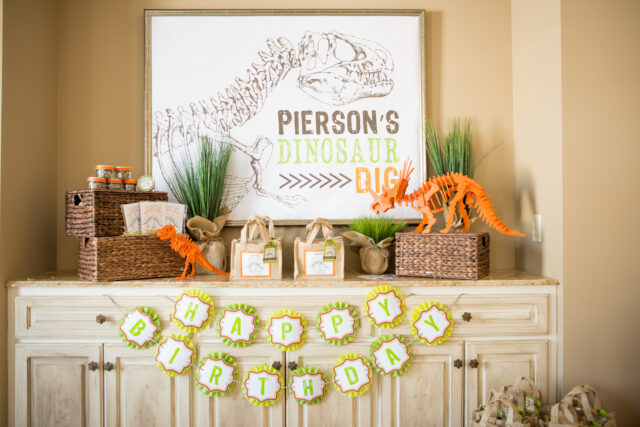 dinosaur dig party ideas