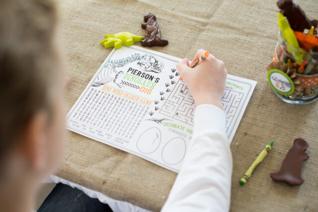 dinosaur dig party ideas