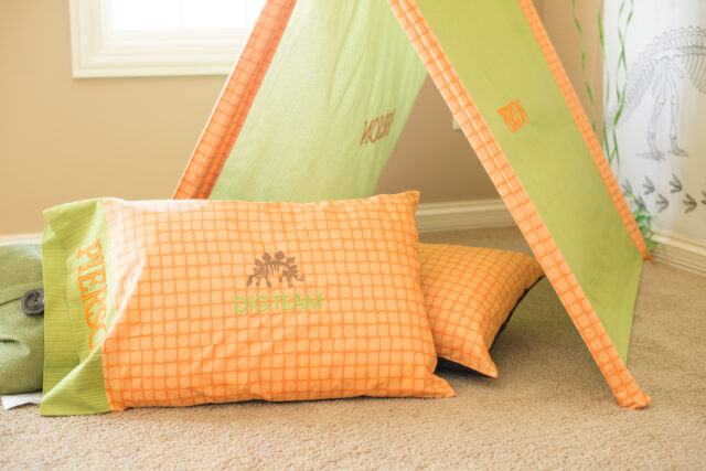 dinosaur dig party ideas