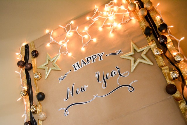 DIY new years photo booth