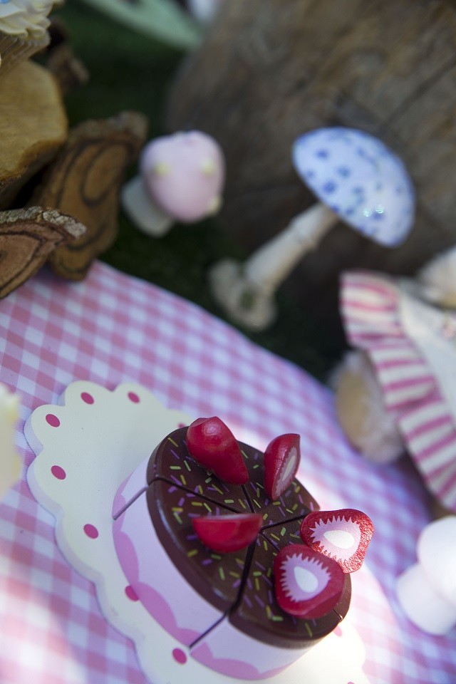 Fun styling elements at this Teddy Bear Picnic Party