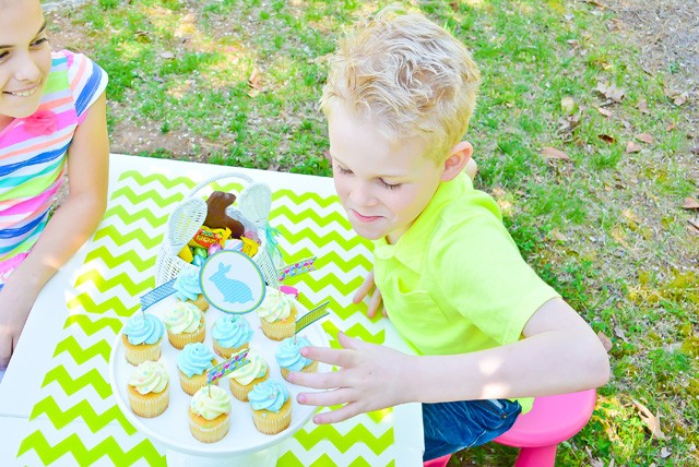 easter cupcakes