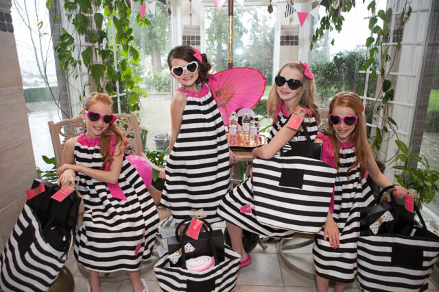 Glamorous Kate Spade inspired birthday party setup