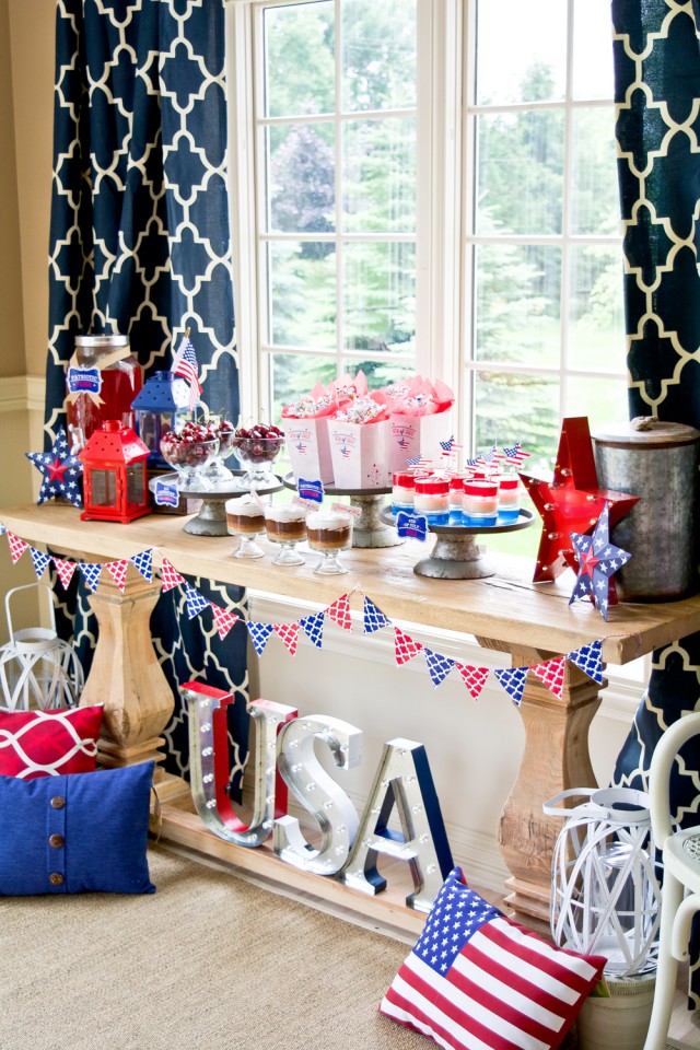 4th of july dessert table