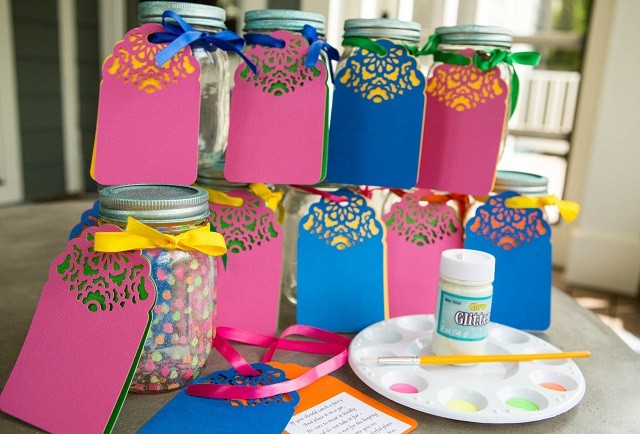 Cute Craft for kids party - Fairy Jars