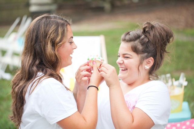 Eating cupcakes