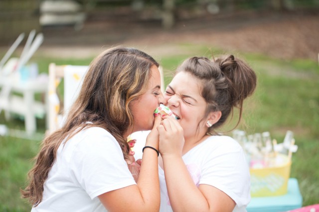 Cupcake fight