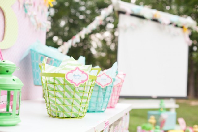 popcorn baskets for movie night