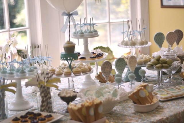 Hot Air Balloon party dessert table