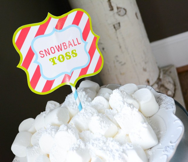 marshmallow snow balls with powdered sugar