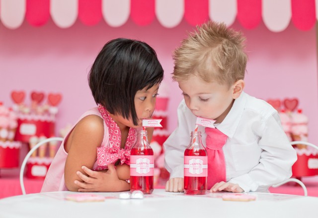 4 Budget-Friendly Tips for Throwing a Valentine's Day Party for