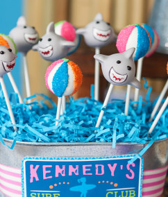 A Girly Surfing Birthday Party