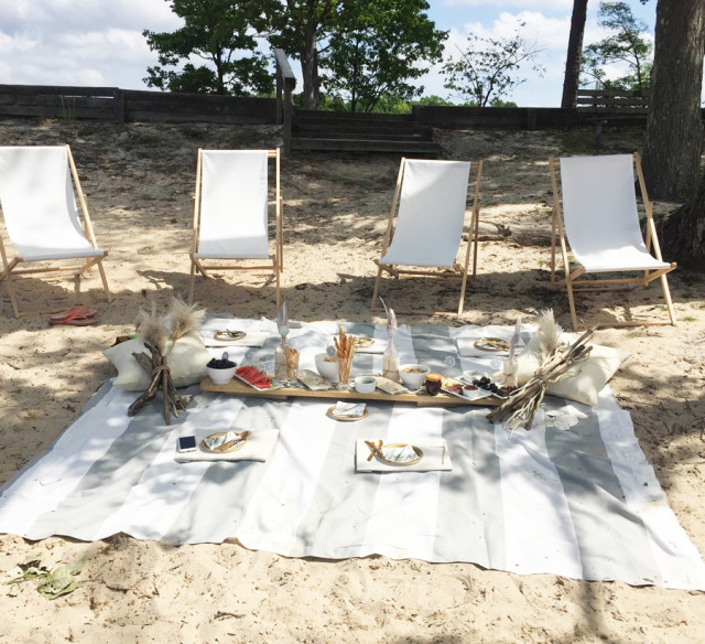 beach-picnic