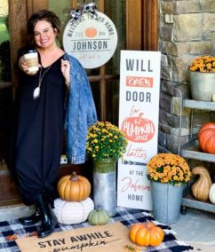 Fall Porch Makeover Inspiration – Look One