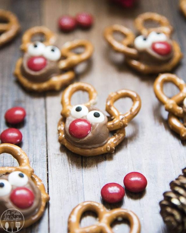 Reindeer Rolo Pretzel Treats