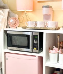 DIY College Dorm Makeover