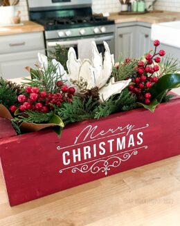 DIY centerpiece box