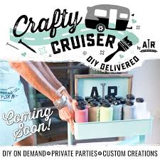 mobile DIY Crafty Cruiser